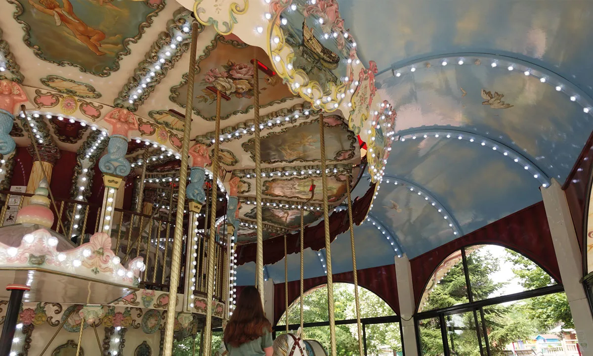 Le Carrousel décoré comme dans le début du 20ième siècle